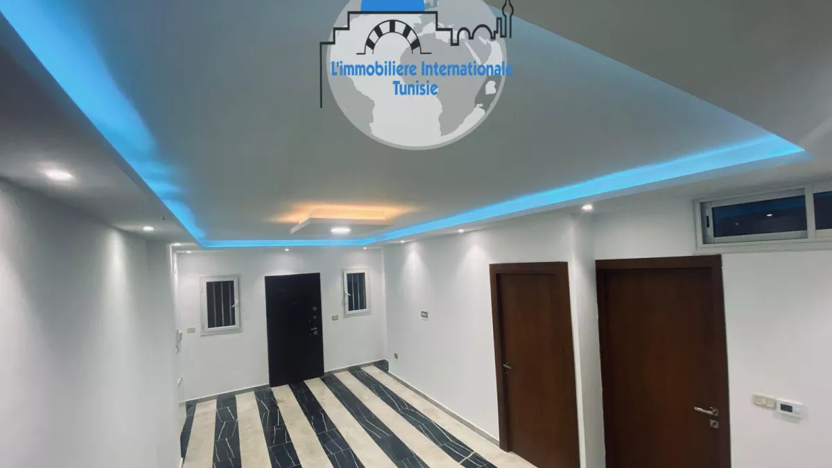 Erdgeschosswohnung S+2 in Sahloul - Außergewöhnliche Lage in Sousse