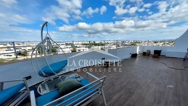 Luxus-Duplex zur Miete in Lac 1: Eine Serene Oase