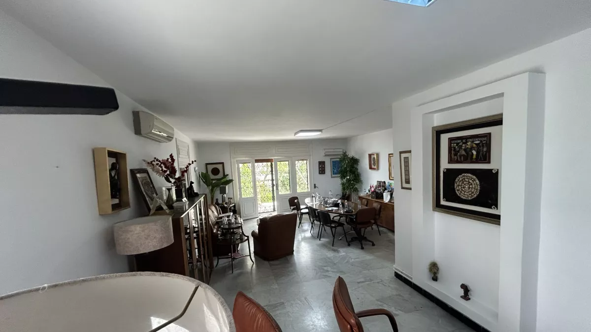 Luxus-Villa in Menzah 6