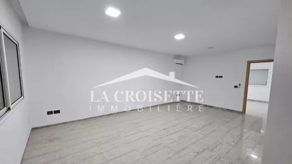 Idealer Büroplatz zur Miete in La Soukra - ZBL0522