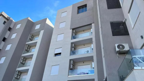 Luxus-S+1-Apartment zur Miete in Afh Mrezga, Cité El Wafa, Nabeul