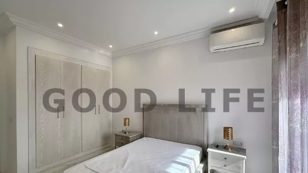 Luxuriöse Möblierte S+3 Wohnung in La Marsa Beach