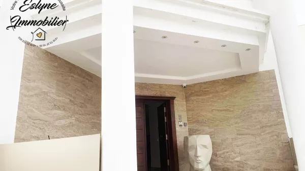 Atemberaubende Unabhängige S+4 Villa in Khézama