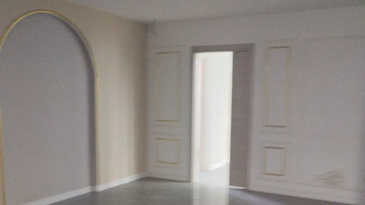 Luxuriöser Bürokomplex in Berges du Lac: Eine Ausnahmemöglichkeit für Ihr Unternehmen