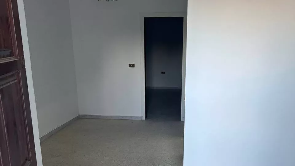 Büro zur Miete in der Stadtmitte von Monastir, S+2 75m²