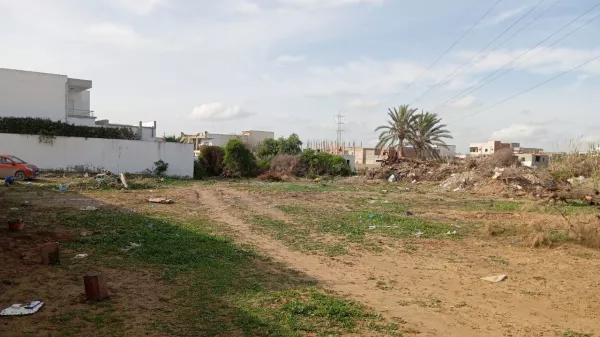 Luxus-Wohnland in La Soukra Sidi Fraj zur Verkauf