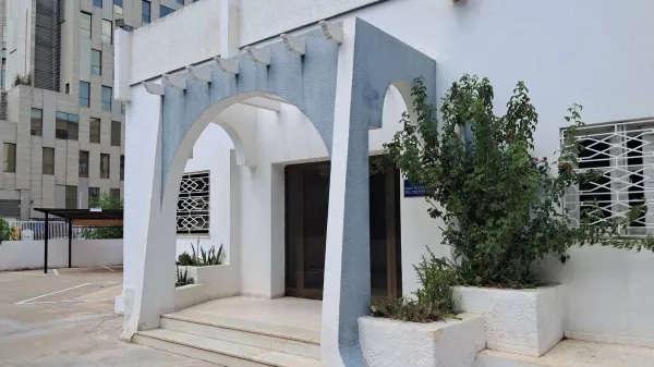 Privates Möbliertes Büro im Herzen von Tunis