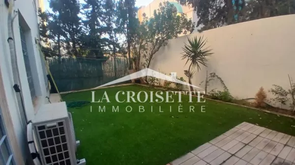 Außergewöhnliches Duplex mit Terrasse zur Miete in Lac 2, Tunis