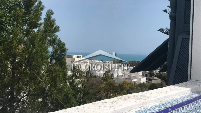 Luxuriöses möbliertes Doppelhaus mit Meerblick und Garten in Gammarth MDL0004