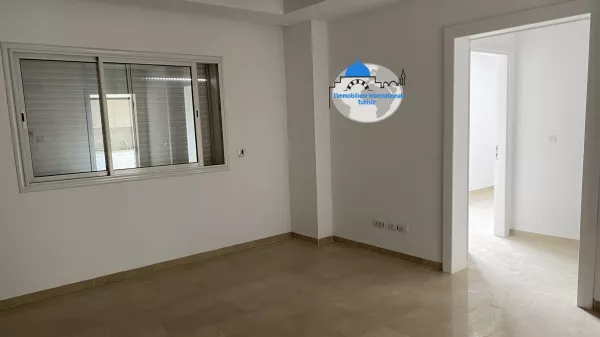 Office Space S+1 in Sahloul - An Ideal Location for Professionals