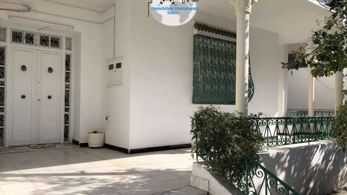 Schöne und Geräumige Villa in Bouhsina, Sousse