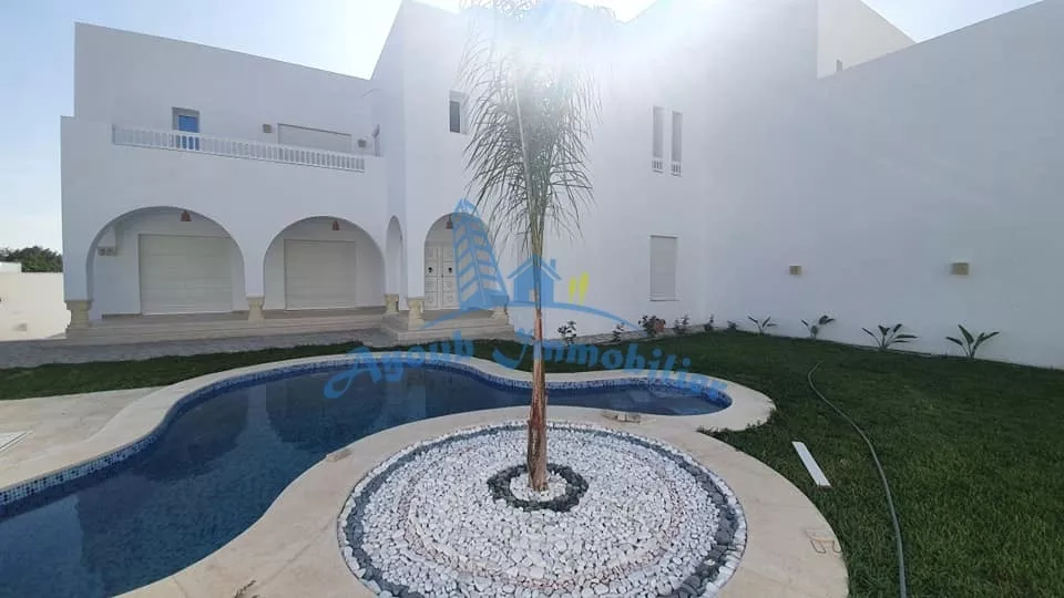 Luxury Oasis in Hammamet: Villa Oncle 2