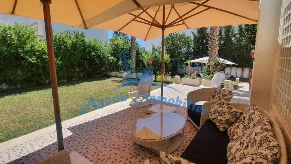 Villa Royale: Il Vostro Rifugio dei Sogni a Hammamet