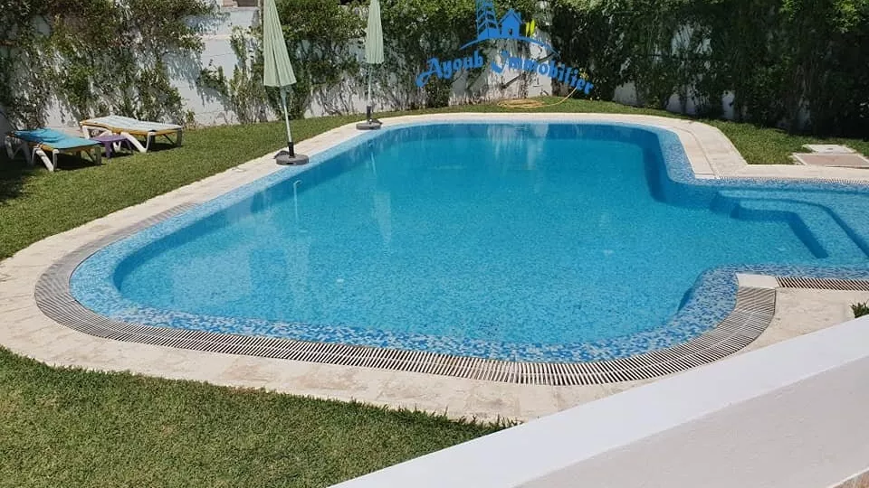 Villa Folla: Ihr Traumrefugium in Hammamet Suchen Sie nach einem ruhigen Rückzugsort für Ihren Urlaub oder einen vorübergehenden Aufenthalt in Hammamet?