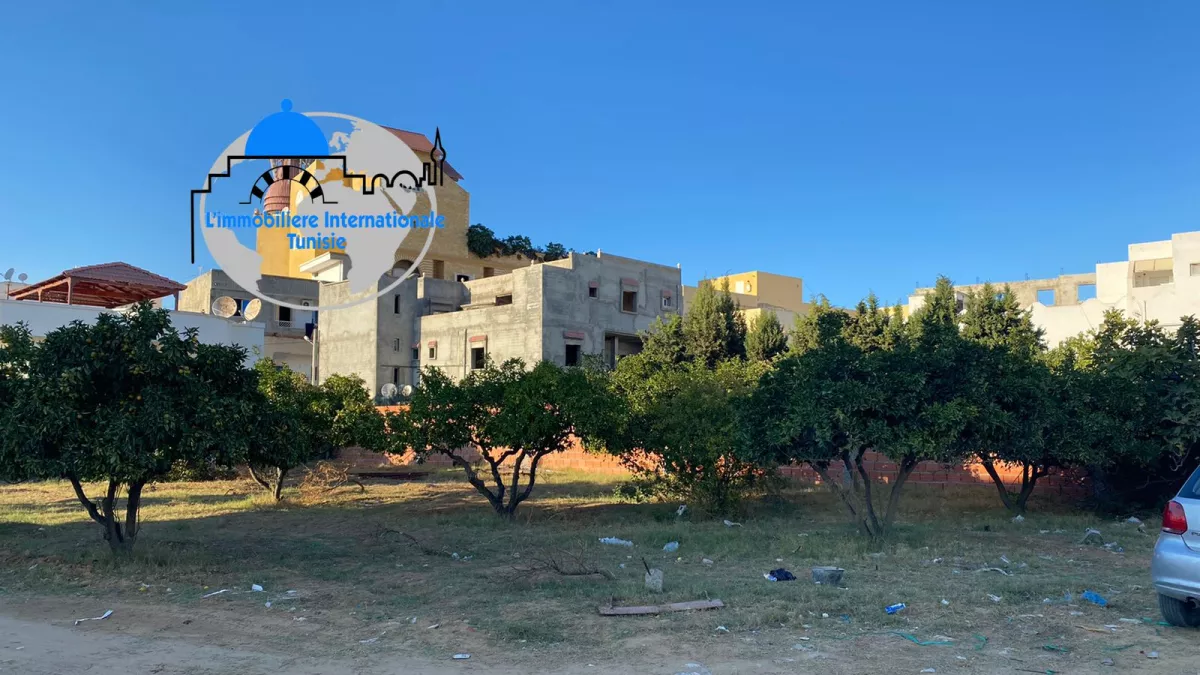 Eccezionale Terreno di 438 m² ad Akouda: Un'Opportunità Unica!