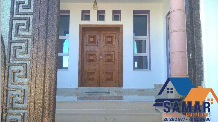 Traumhaftes Refugium in Ezzahra Hammem Lghzez: Ihr Ultimatives Zuhause!