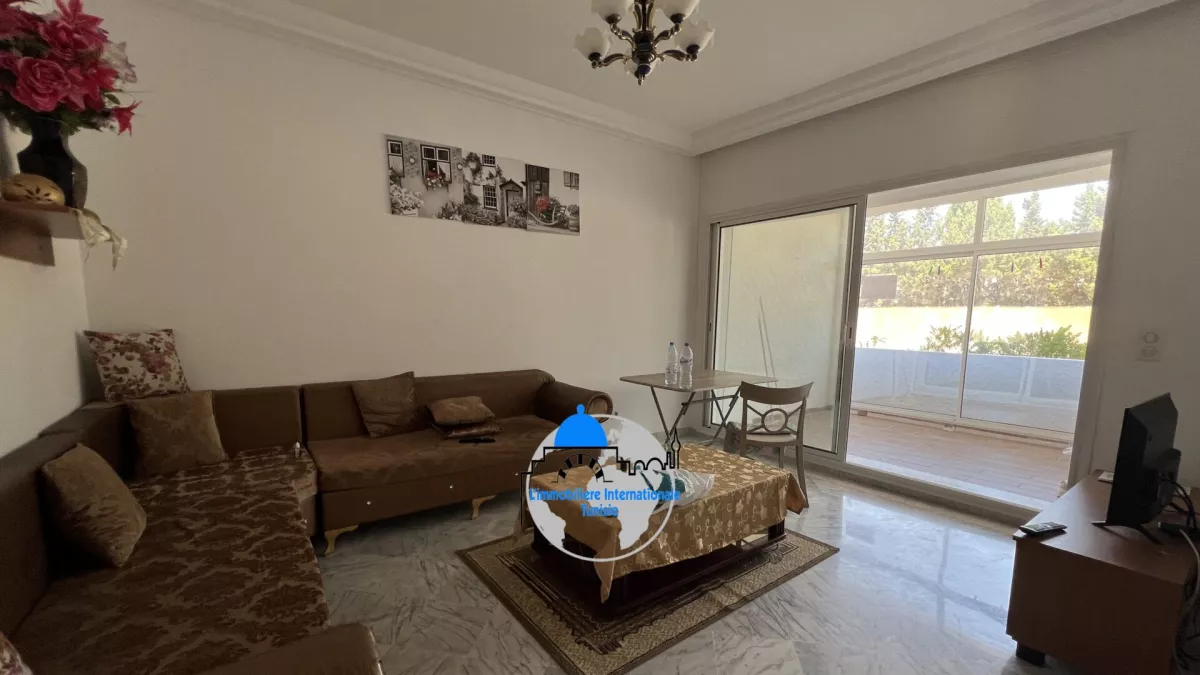 Luxus-Erdgeschoss-S+1-Apartment in Kantaoui: Ihre Oase im Herzen der Stadt