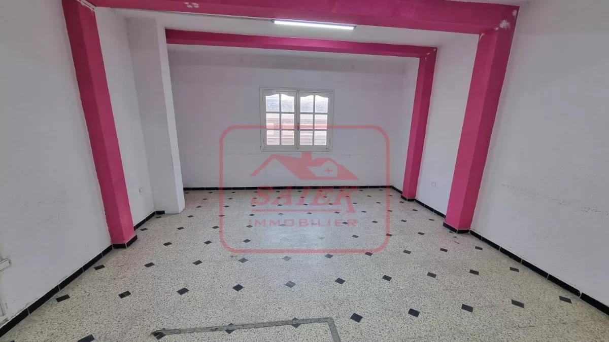 Administrative, Office, and Commercial Apartment in the Heart of Bizerte City