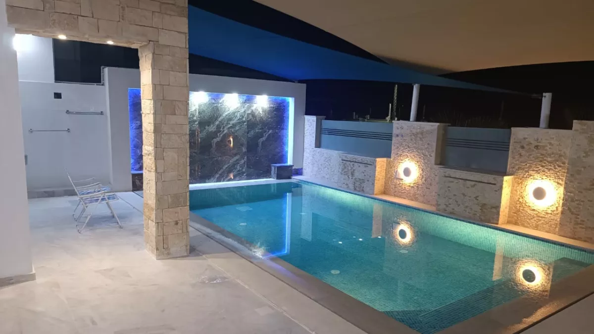 Luxus-Villa mit Meerfront-Pool in Kelibia Dar Allouche