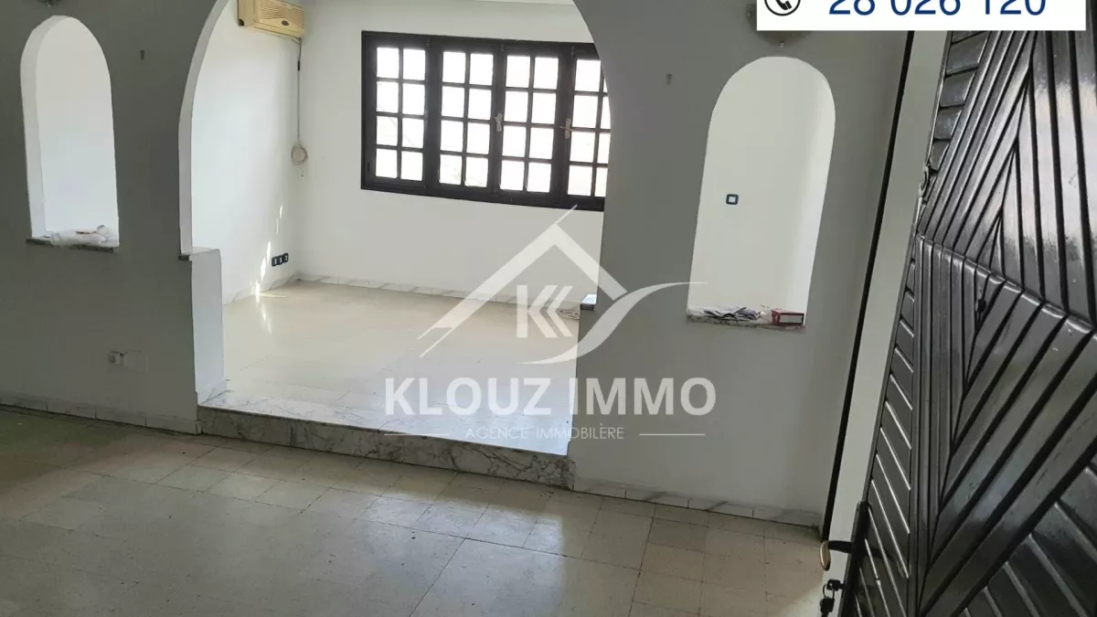 Spacious S+2 Apartment in Downtown Bizerte: Your New Haven of Peace!