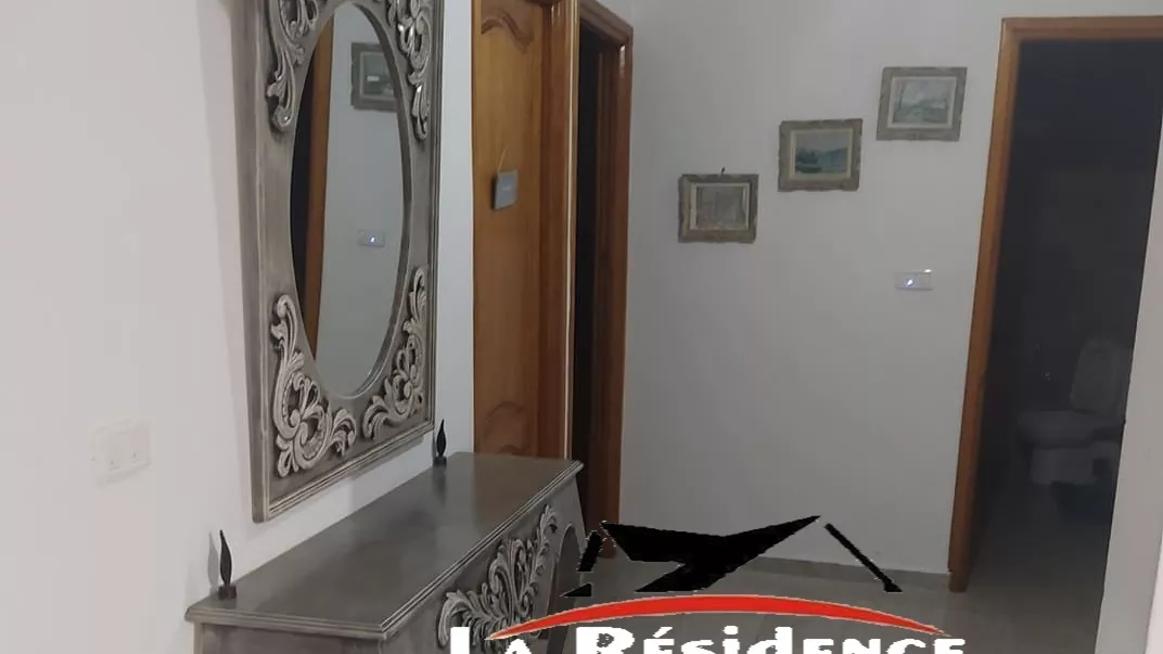 Charmantes Erdgeschoss-Apartment in Sidi Salem