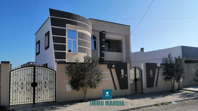 Luxus-Villa im amerikanischen Stil in Mahdia - S+4 Titel