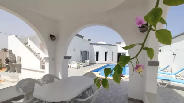 Luxury Villa with Private Pool in Midoun, Djerba