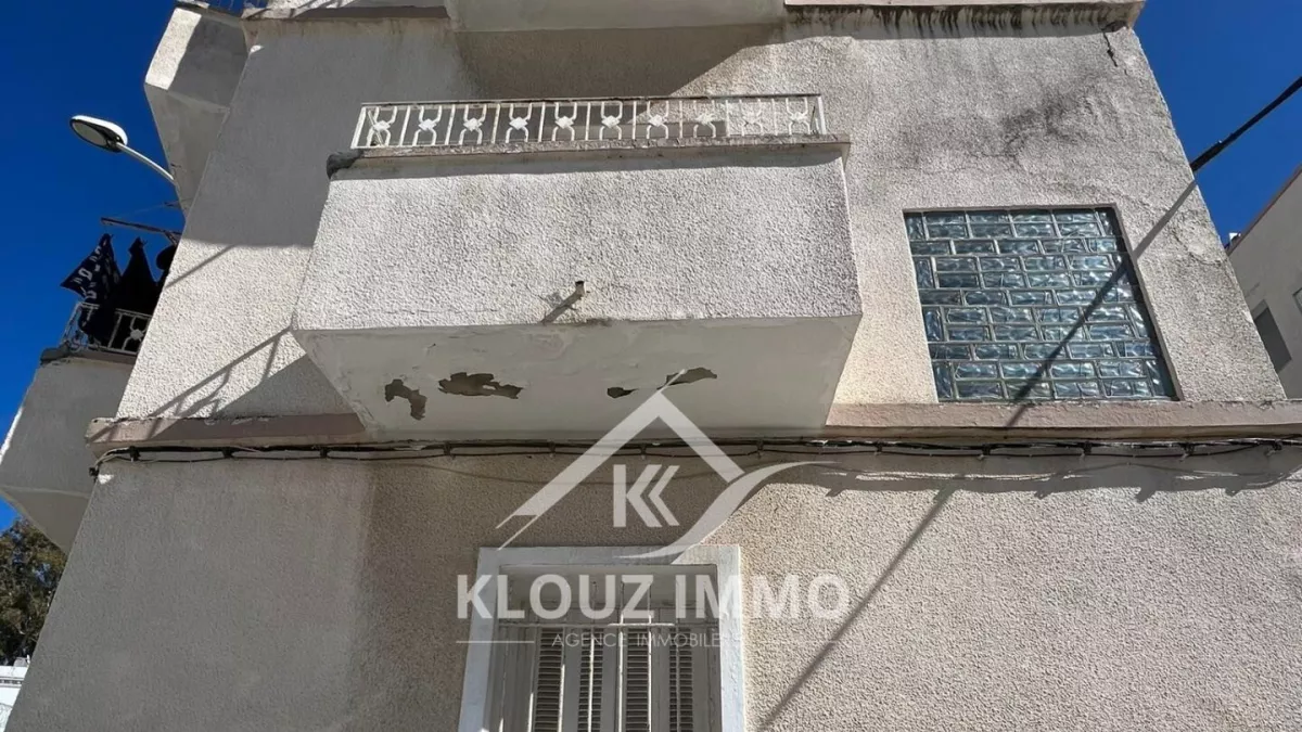 Occasione di Investimento Ideale: Edificio a 3 Livelli a Beb Mateur, Bizerte