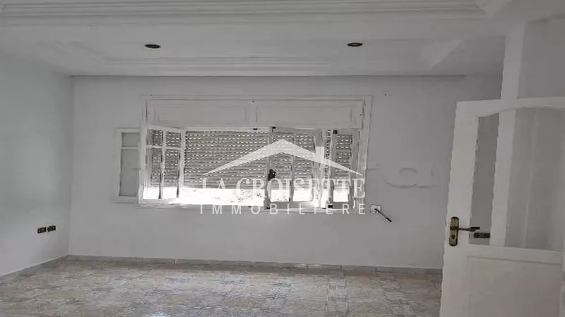 Erdgeschoss-Villa zur Miete in Ain Zaghouan Nord: Ihr Traumhaus Erwartet Sie!