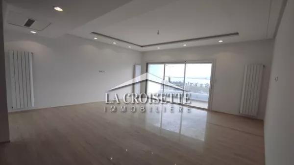 Spacious S+3 Apartment for Rent at Berges du Lac 2