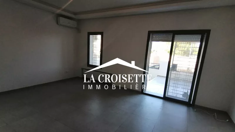 Luxurious S+2 Apartment with Garden in L'Aouina