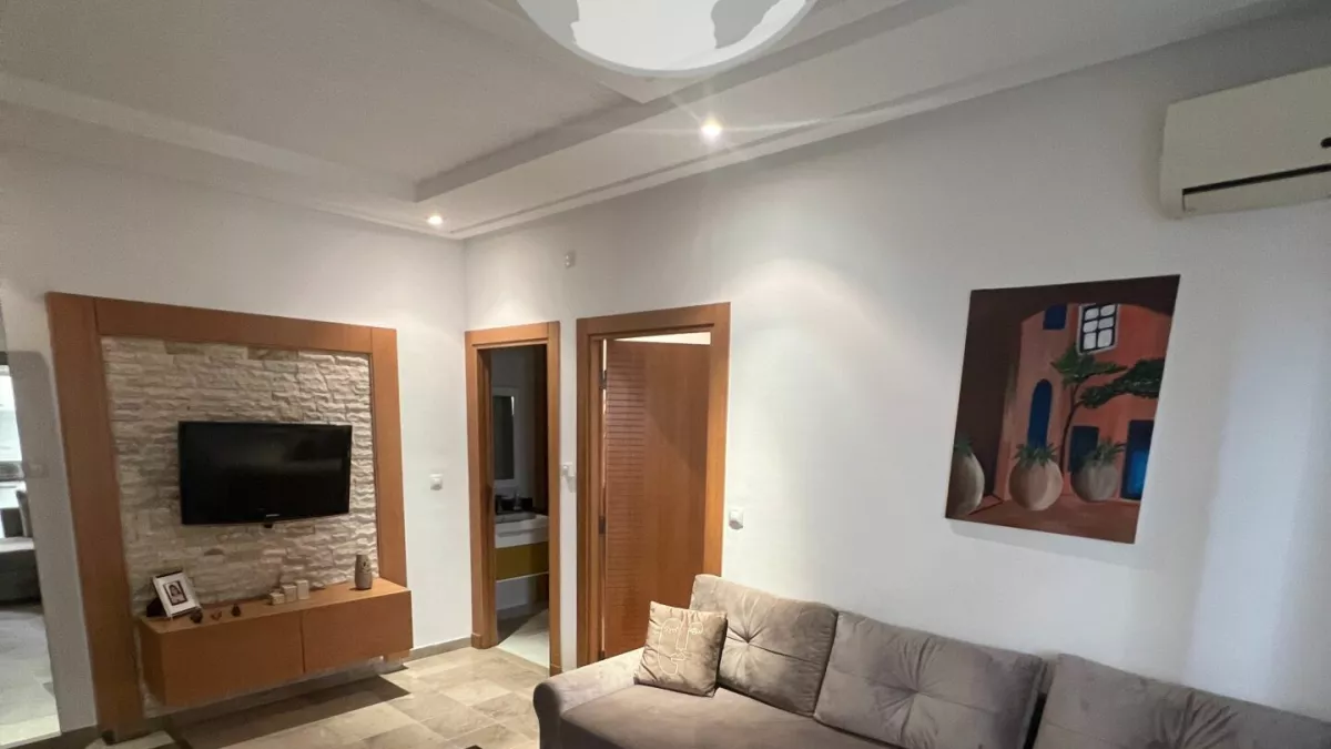 Ihre Traumwohnung Erwartet Sie in Khzema EST: Eine Möblierte S+2 Wohnung