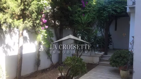 Spacious S+2 Apartment with Garden in La Marsa