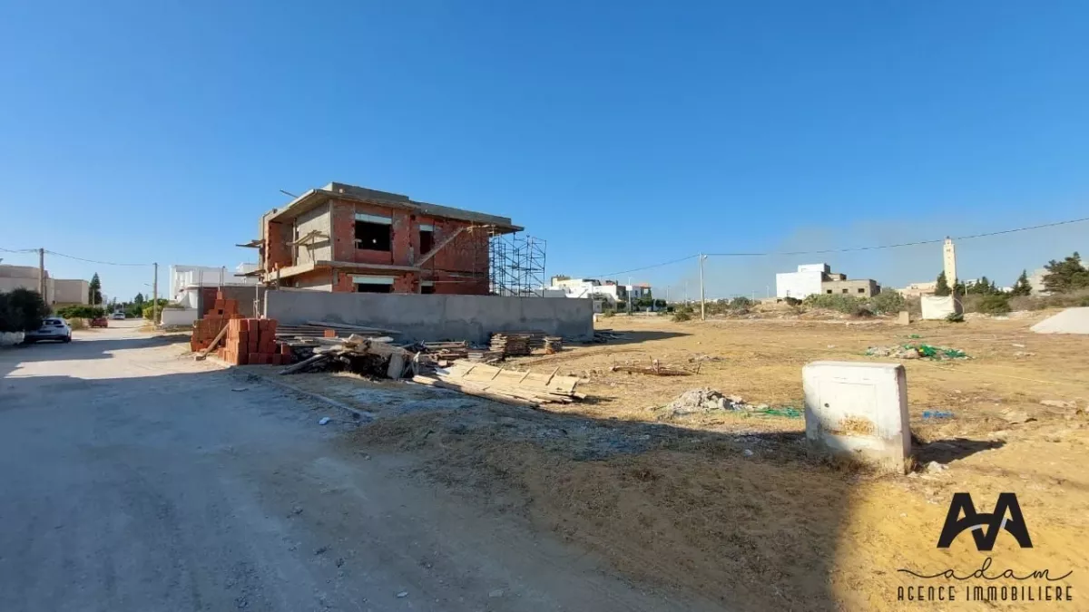 Build Your Dream Home in Nabeul: 317m² Plot for Sale in Cité Mora