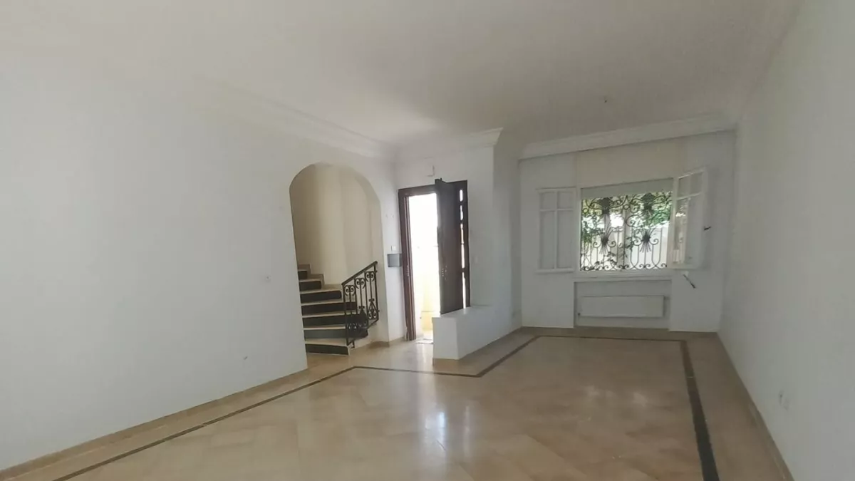 Duplex S+3 in Boumhel Bassatine: A Haven of Comfort and Security