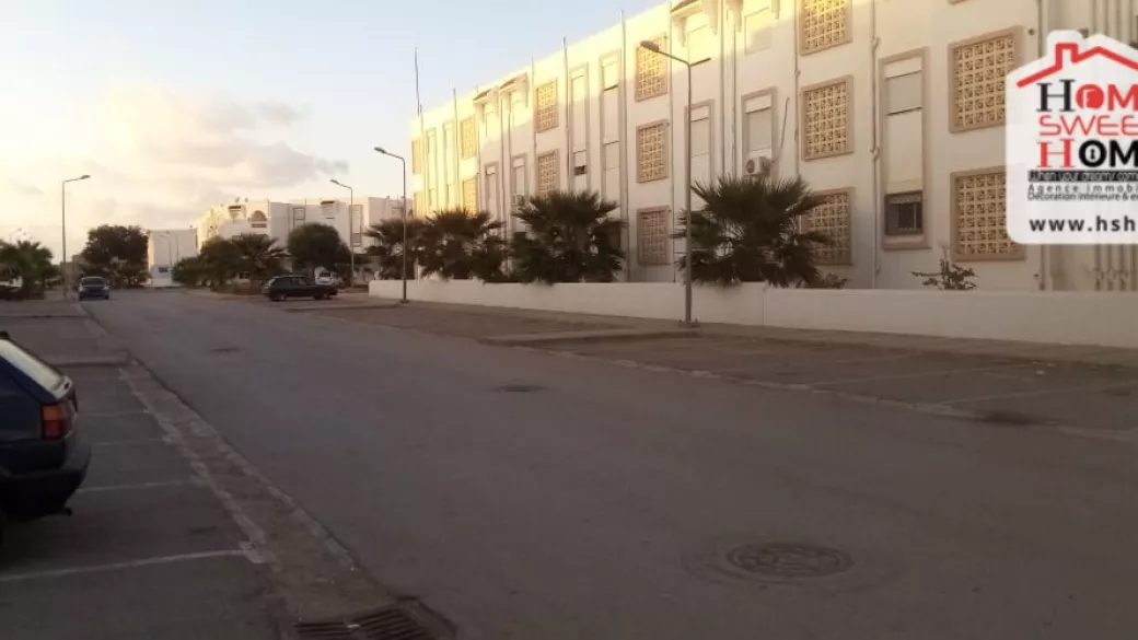 Exceptional S2 Apartment Anna-Lena in Cité Cheker Raoued: Your New Home!