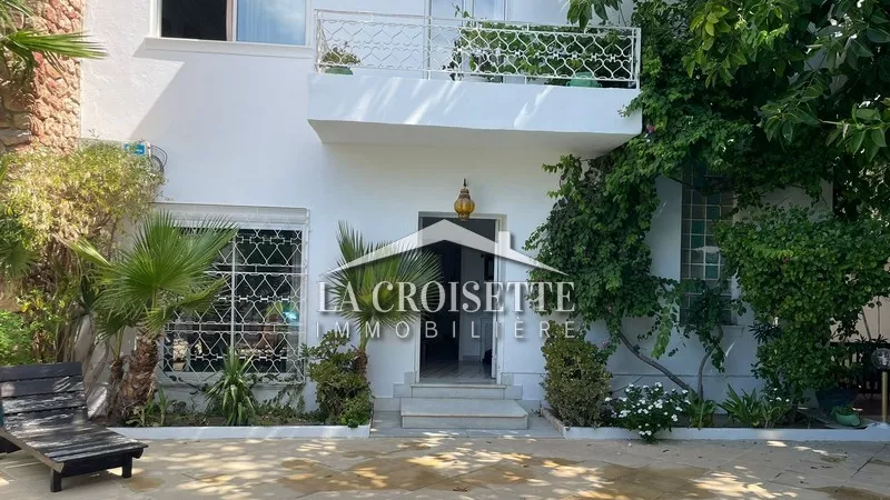 Luxus-Villa mit Pool in La Marsa, Tunis: Ein Refugium der Eleganz