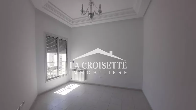 Spacious S+3 Apartment in Jardins de Carthage - Your New Haven of Peace!