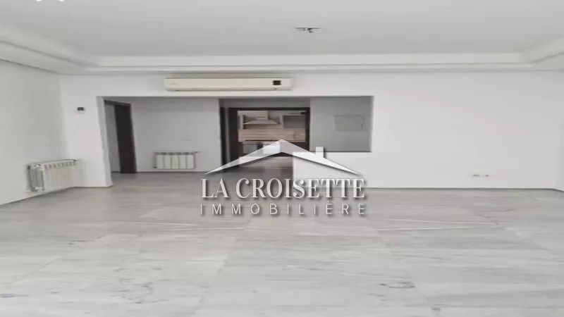 Luxuswohnung S+2 in Jardins de Carthage: Eleganz und Komfort in Carthage