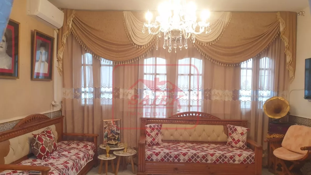 Casa Unica in Stile Arabesco nel Centro Storico di Bizerte