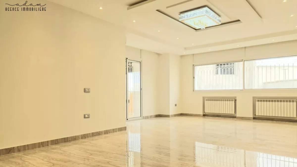 Stunning S+2 Apartment of 170m² with Car Shelter in Beni Khiar: The Ideal Family Home