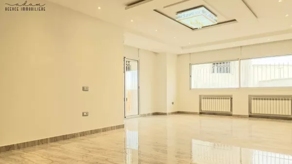 Stunning S+2 Apartment of 170m² with Car Shelter in Beni Khiar