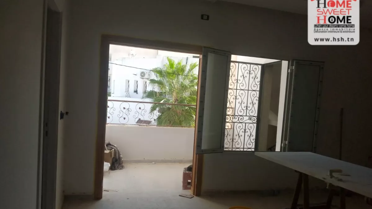 Luxus-Villa-Apartement in Cité des Pins, La Marsa