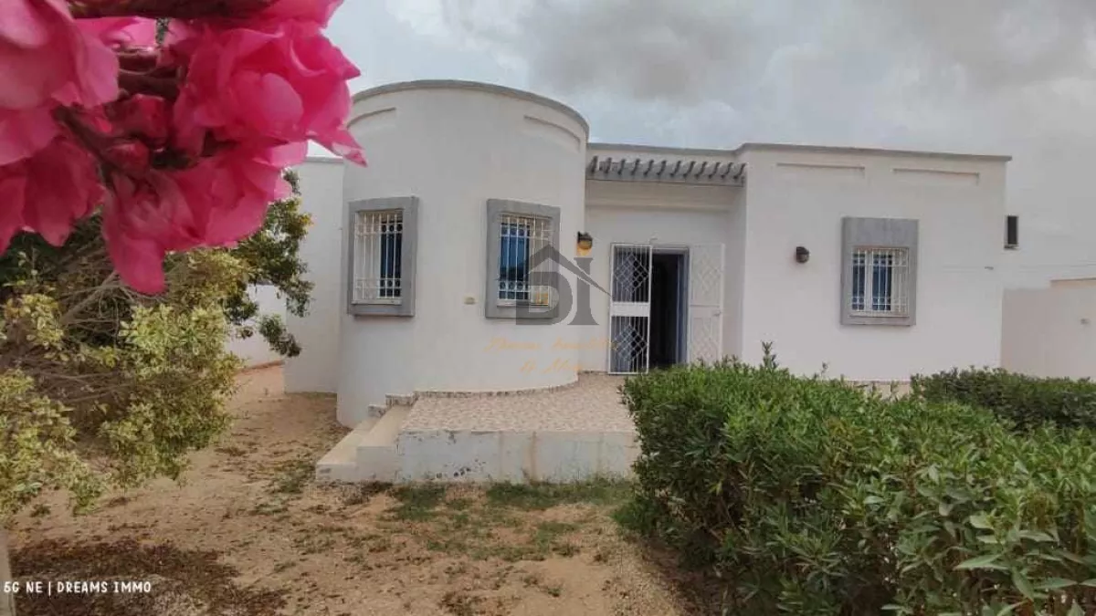 Incantevole Villa Arredata in Affitto a Tezdaine Midoun, Djerba