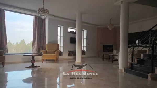 Luxurious Furnished Villa with Pool in Corniche, Bizerte