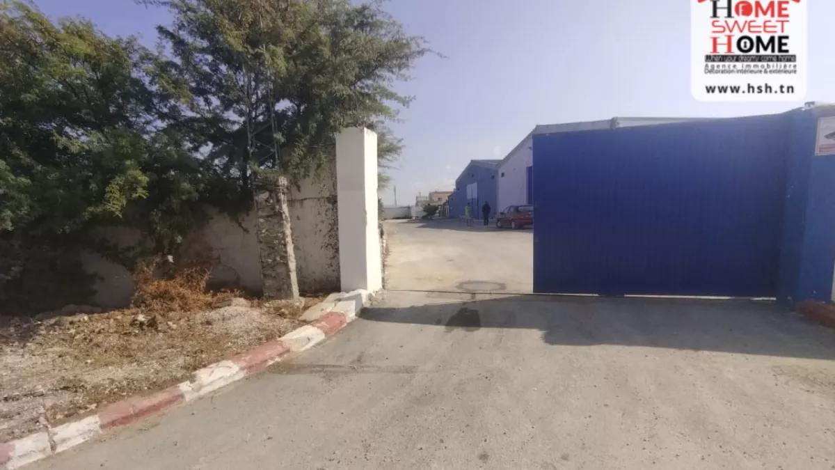 Ideal Warehouse Space for Your Activities in Boumhal: Daverdisse Warehouse