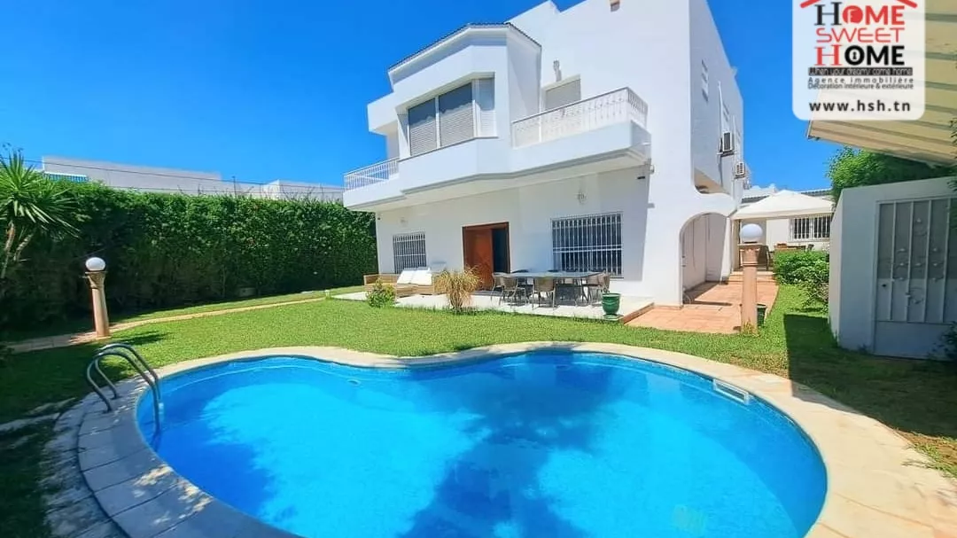 Villa Cristina a Cité des Juges, La Marsa: Il Vostro Rifugio dei Sogni!