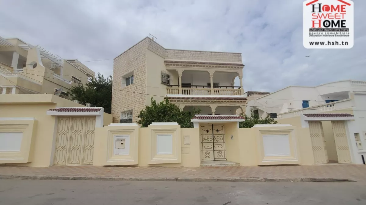 Lithuania Building in EL Mourouj, Ben Arous: An Ideal Investment Opportunity