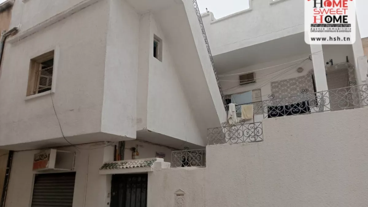 Exceptional Opportunity: Corne-Payen Building in Cité EL Khadhra