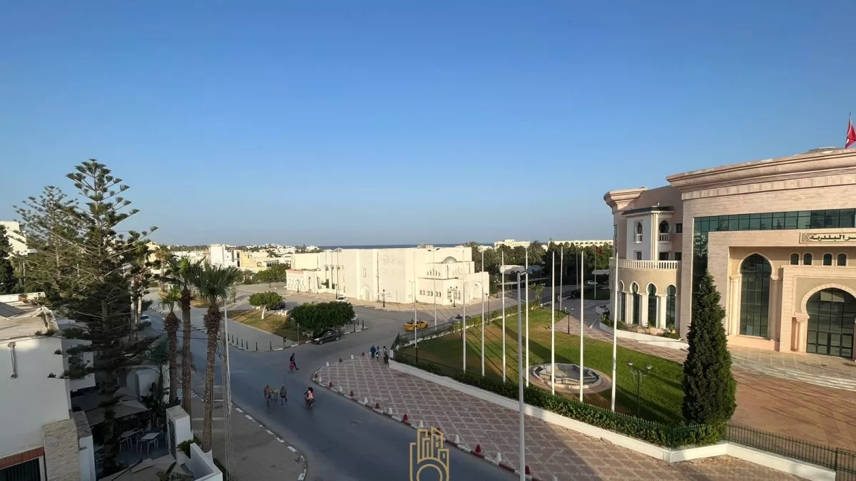 Stunning S+1 Apartment in Néapolis, Nabeul: Breathtaking Sea Views and Unparalleled Comfort